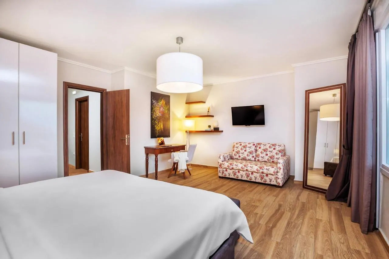 Sunny Villas Exclusive CChanioti
